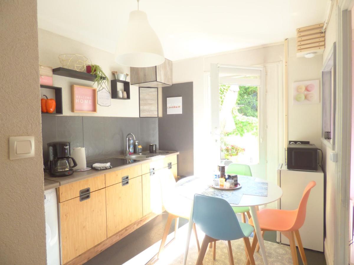 Les Cocons De Stephanie Apartment Vichy Exterior photo